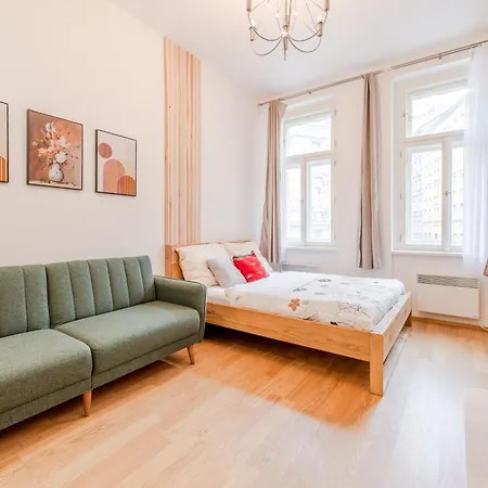 Seifertova By Willstay * Prague