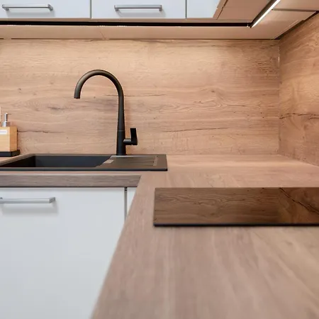 Seifertova By Willstay Apartman *