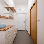 Seifertova By Willstay Apartamento