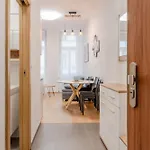 Seifertova By Willstay Apartamento